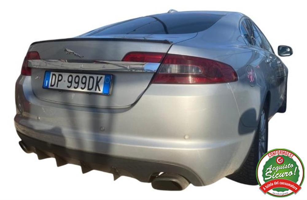 XF XF 2.7D V6 Premium Luxu