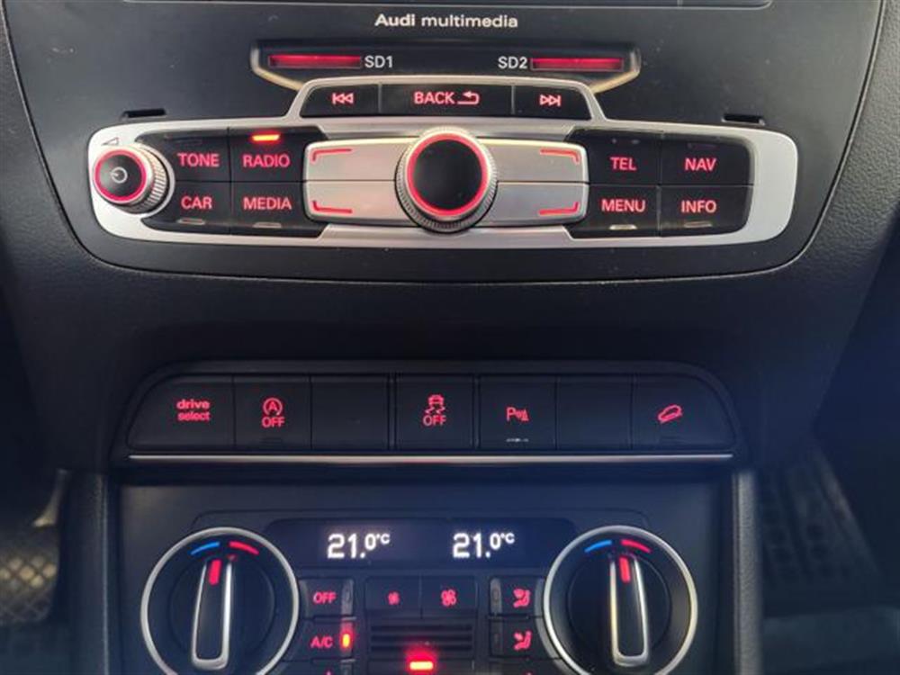 Q3 Q3 2.0 TDI 184 CV quatt