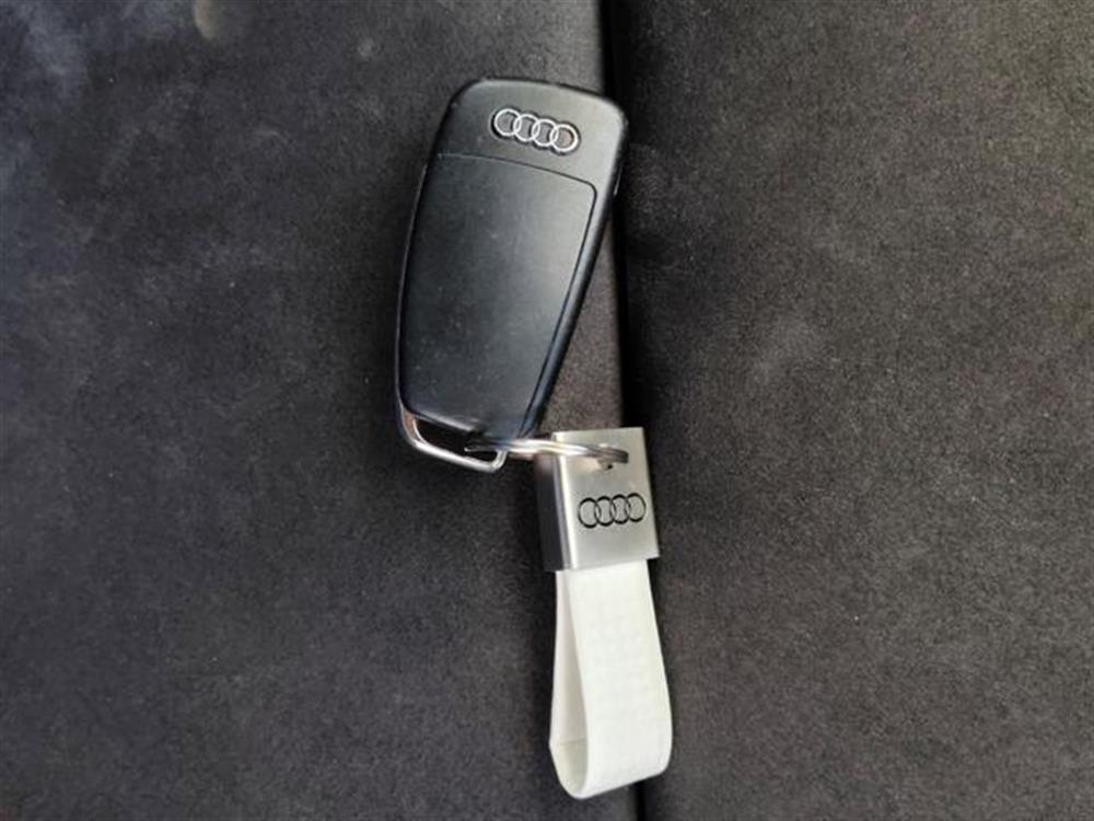 Q3 Q3 2.0 TDI 184 CV quatt