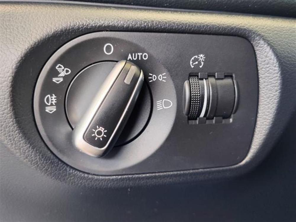 Q3 Q3 2.0 TDI 184 CV quatt