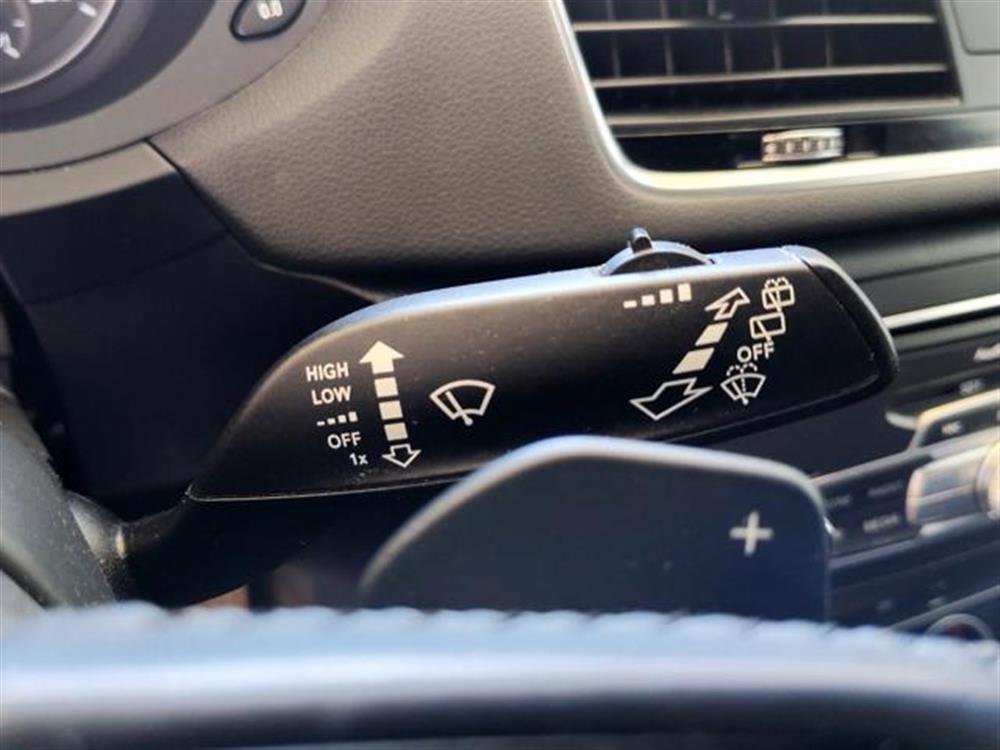 Q3 Q3 2.0 TDI 184 CV quatt