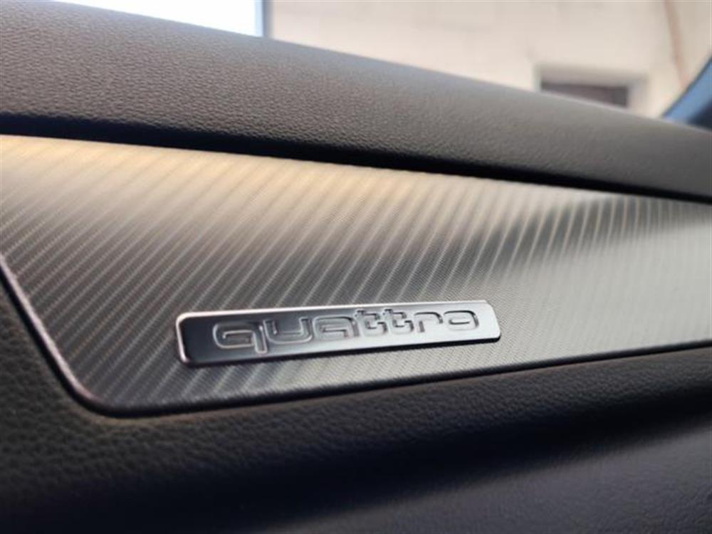 Q3 Q3 2.0 TDI 184 CV quatt