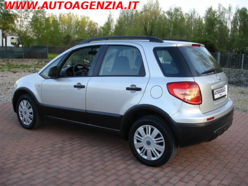 Sedici Sedici 1.9 MJT 4x4 Dynamic.