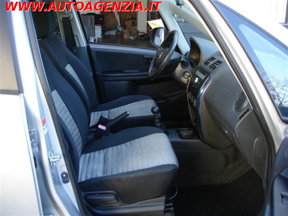 Sedici Sedici 1.9 MJT 4x4 Dynamic.