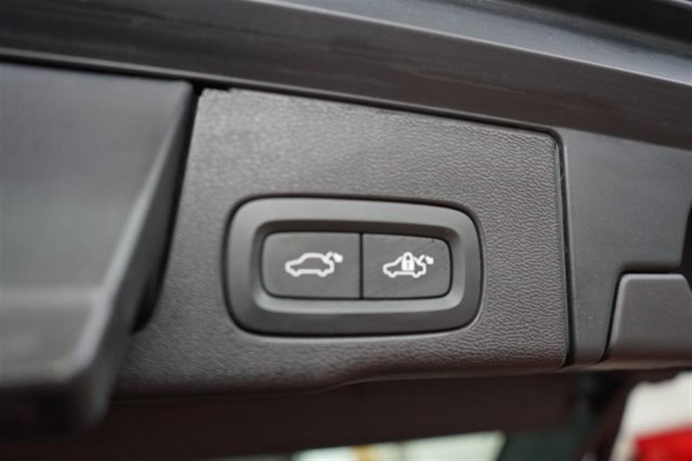 XC60 XC60 T6 Recharge PHEV AWD