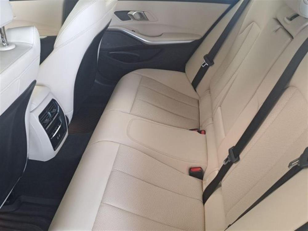 330 330 d 48V xDrive Touring