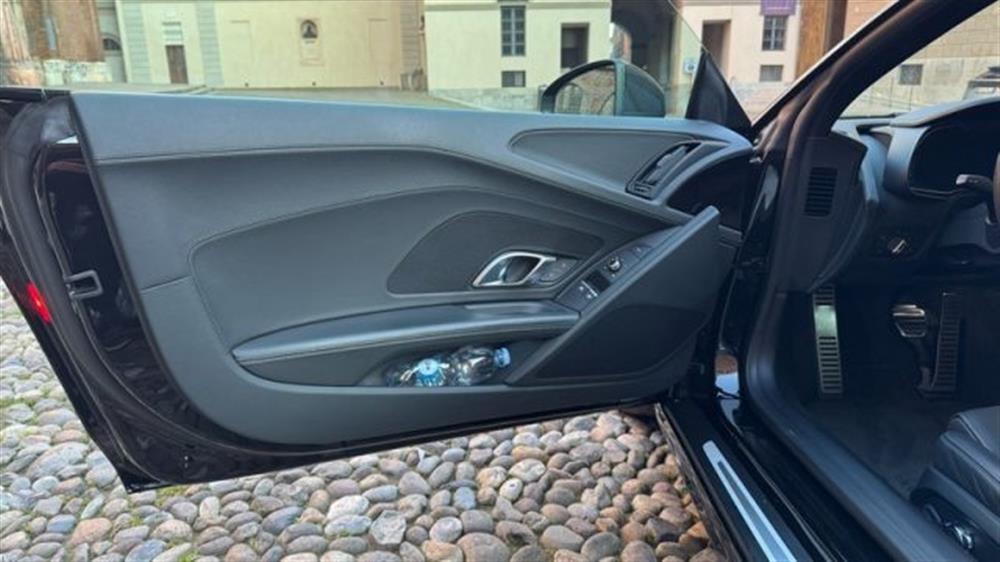 R8 R8 Coupé 5.2 FSI quattr