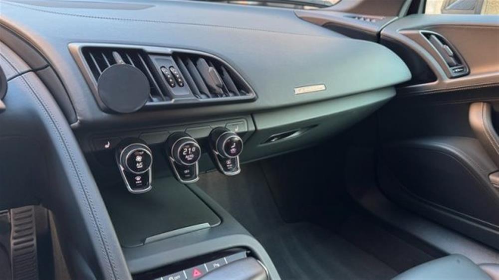 R8 R8 Coupé 5.2 FSI quattr