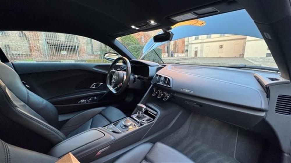 R8 R8 Coupé 5.2 FSI quattr