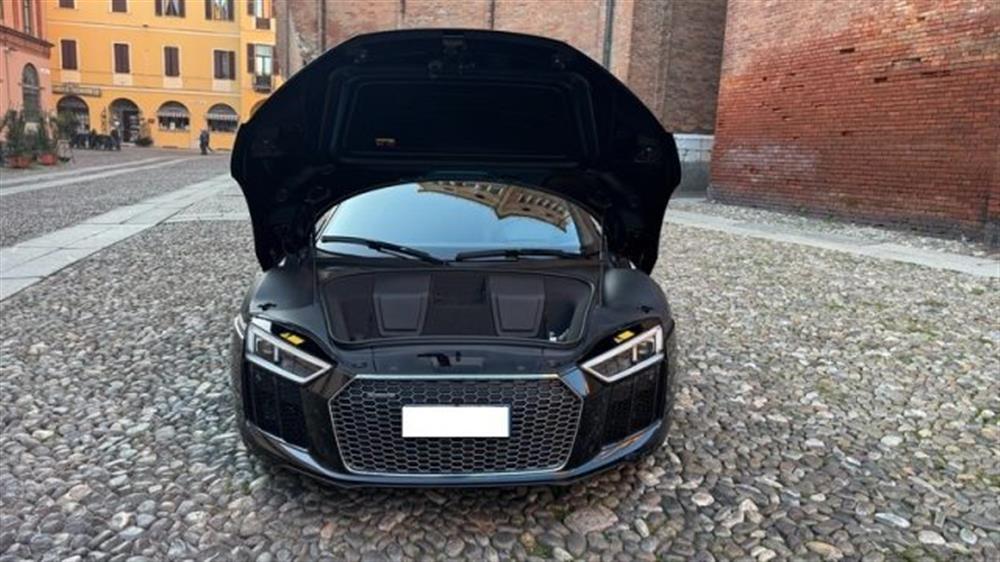 R8 R8 Coupé 5.2 FSI quattr