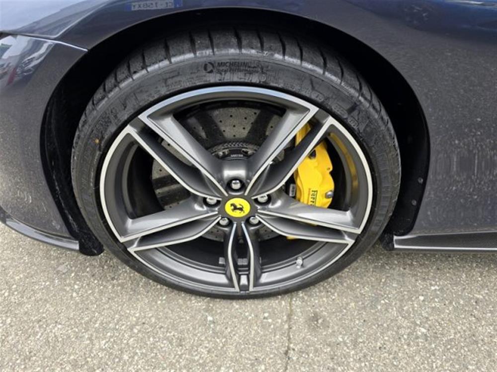 Roma Roma 3.9 F1 dct - LEASING