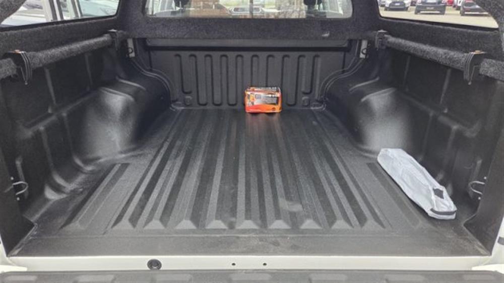 Steed Steed 2.4 Ecodual 4WD Prem