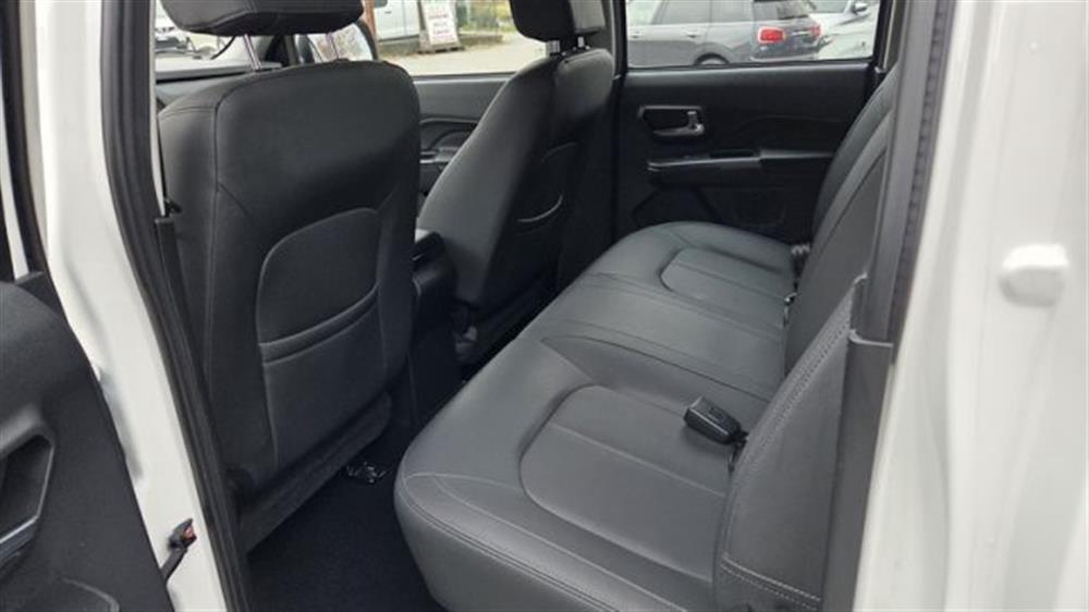 Steed Steed 2.4 Ecodual 4WD Prem