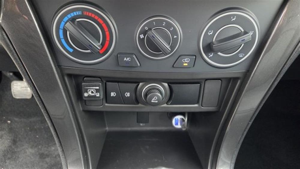 Steed Steed 2.4 Ecodual 4WD Prem