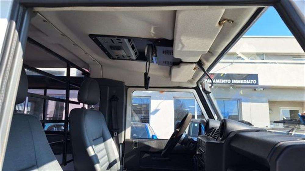 Defender Defender 90 2.4 TD4 Pick Up E