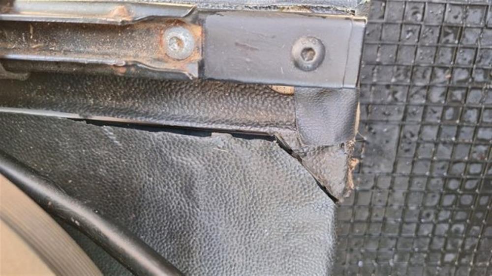 Defender Defender 90 2.4 TD4 Pick Up E