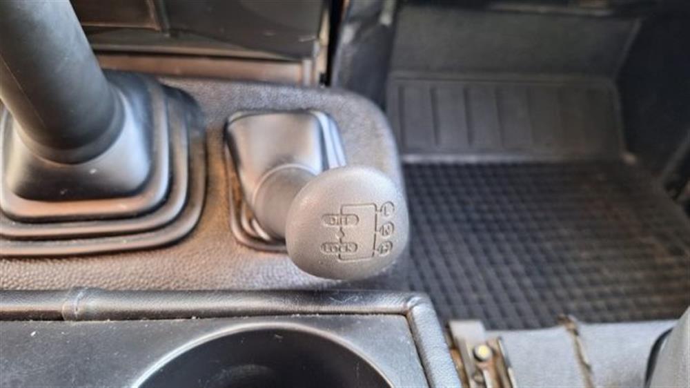 Defender Defender 90 2.4 TD4 Pick Up E