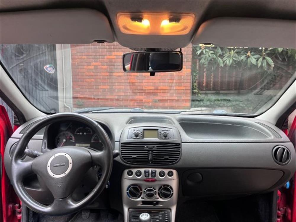 Punto Punto 1.8i 16V 3 porte HGT