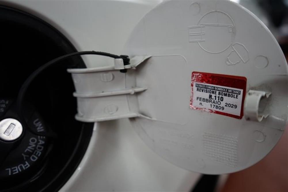 Punto Punto 1.4 8V Natural Powe