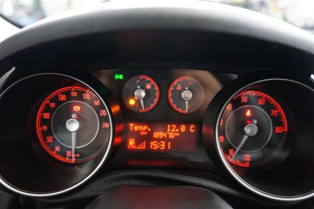 Punto Punto 1.4 8V Natural Powe