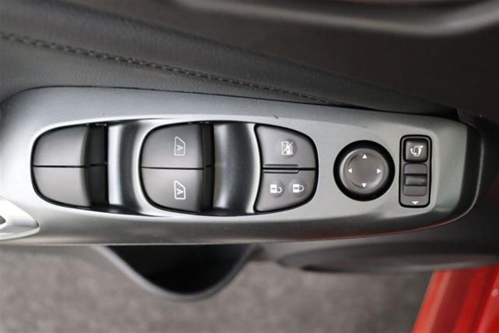 Juke Juke 1.0 DIG-T 114 N-Conn