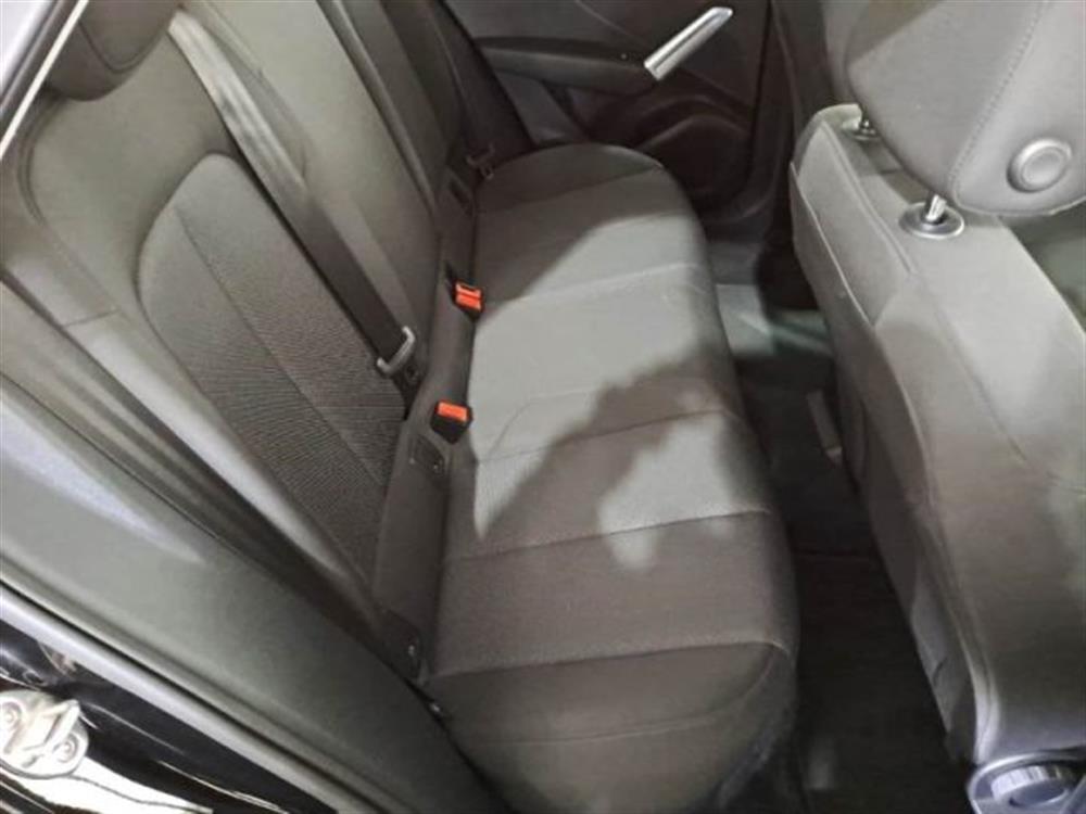 Q2 Q2 30 TDI S tronic