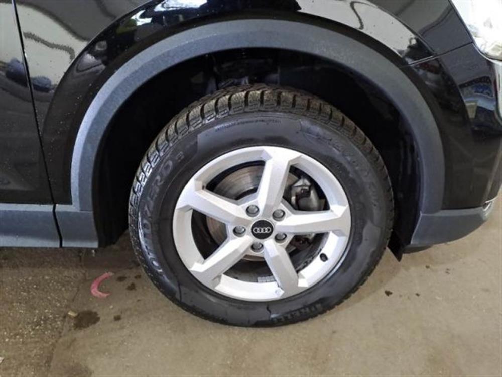 Q2 Q2 30 TDI S tronic