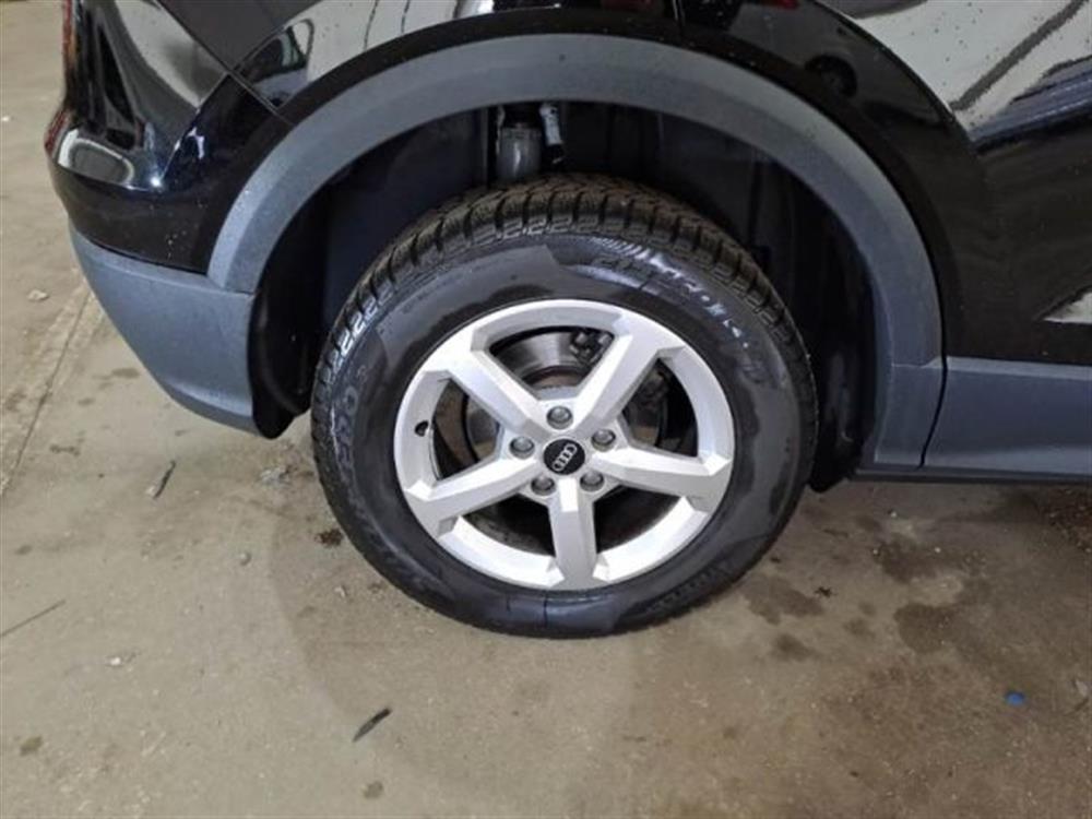 Q2 Q2 30 TDI S tronic