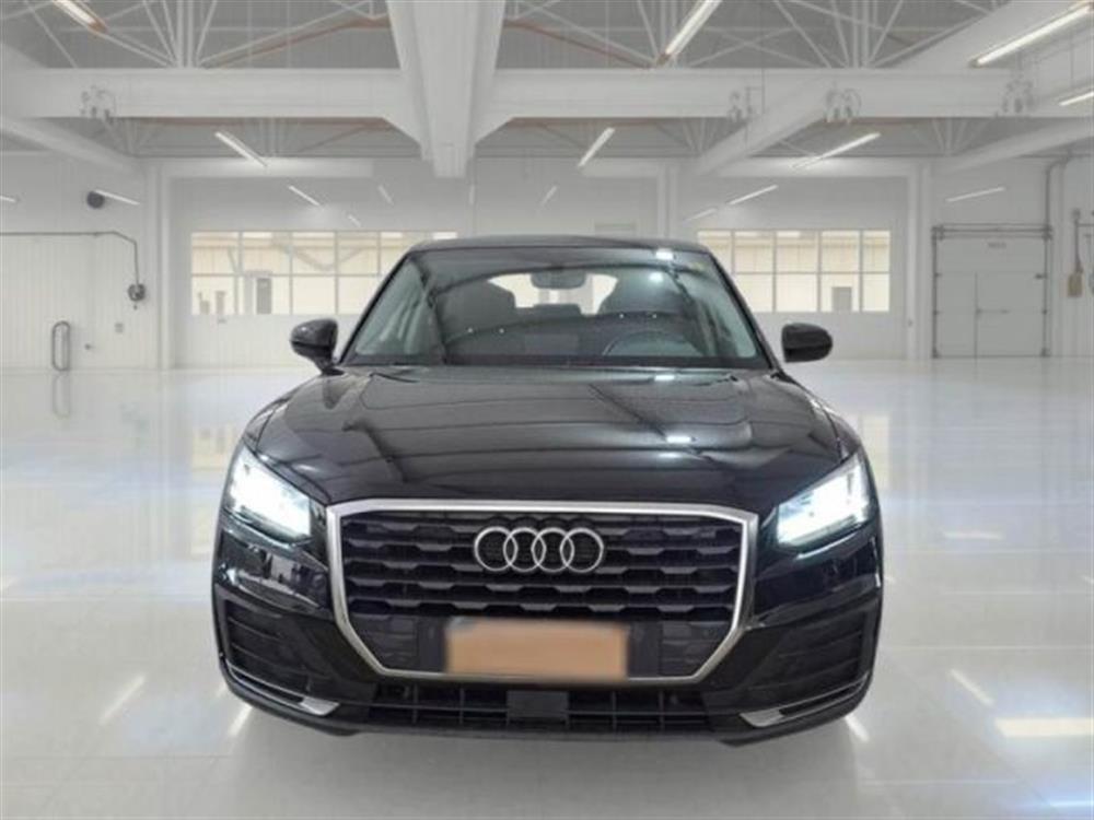 Q2 Q2 30 TDI S tronic