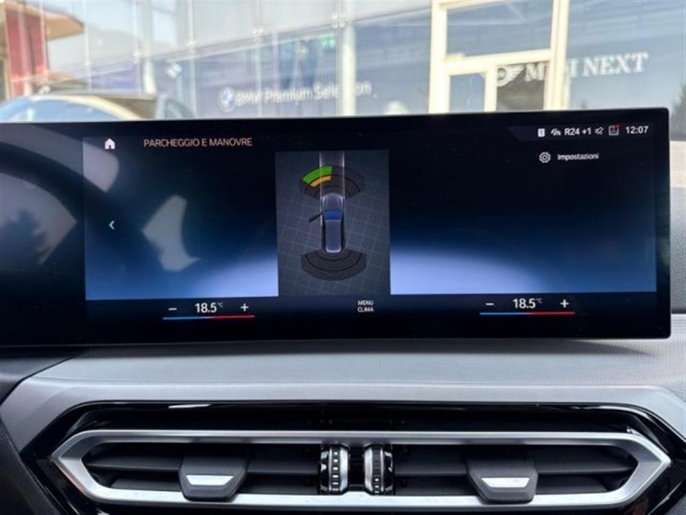 318 318 d 48V Touring Aut.