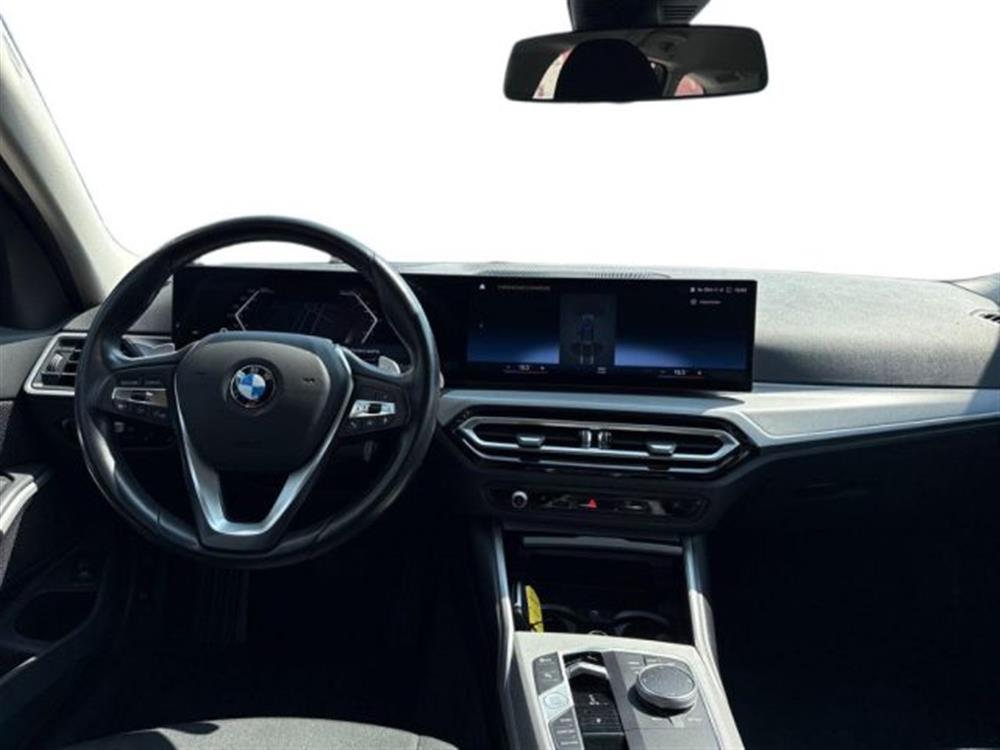 318 318 d 48V Touring Aut.