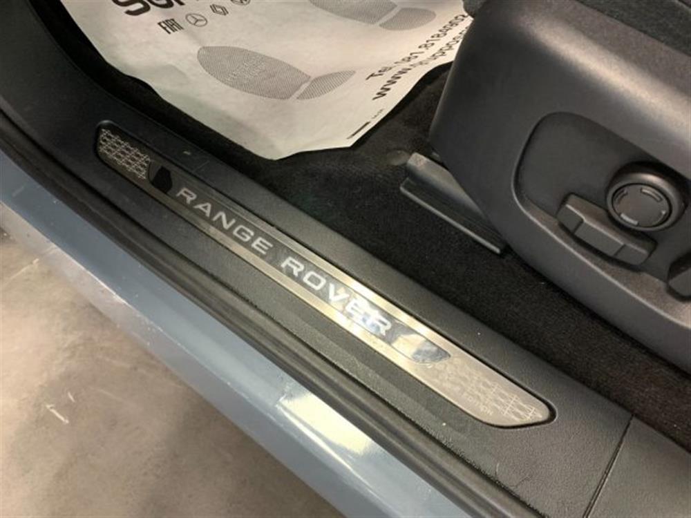 Range Rover Evoque Range Rover Evoque R-Dynamic Black Edit