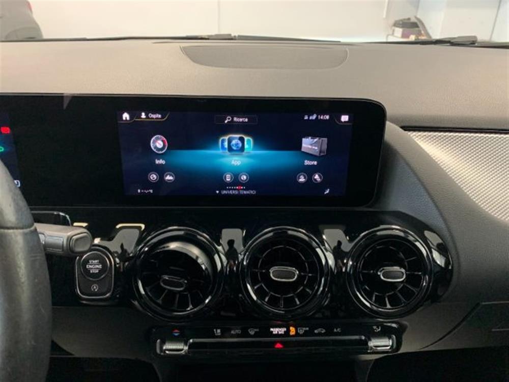 GLA 180 GLA 180 d Automatico Sport P