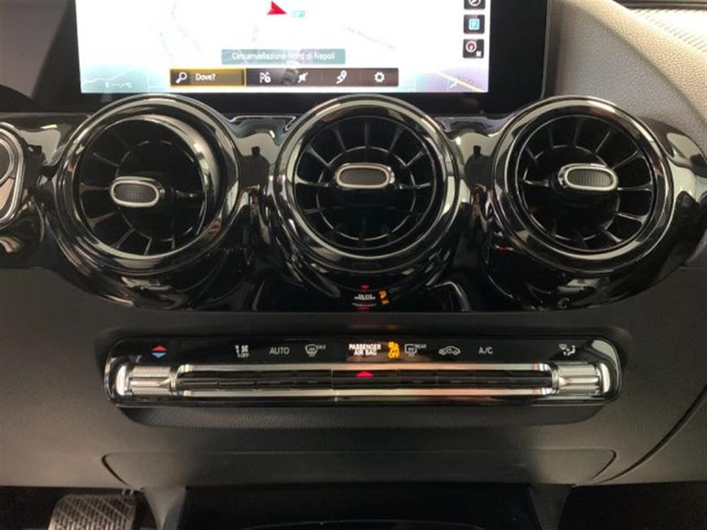 GLA 180 GLA 180 d Automatico Sport P