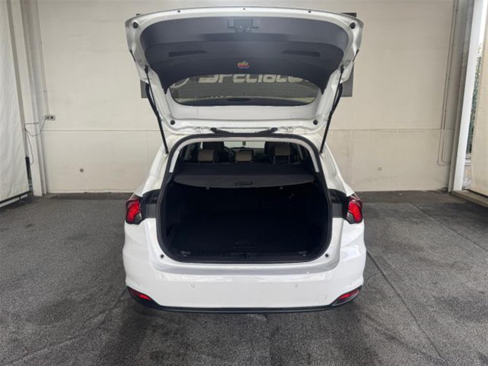 Tipo Tipo 1.6 Mjt soli 132000k