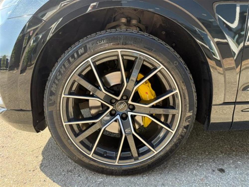 Q8 Q8 50 TDI 286 CV quattr