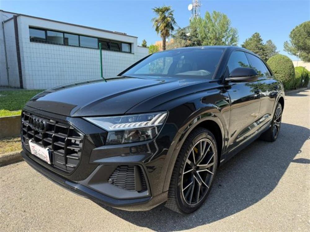 Q8 Q8 50 TDI 286 CV quattr