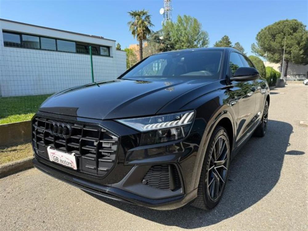 Q8 Q8 50 TDI 286 CV quattr