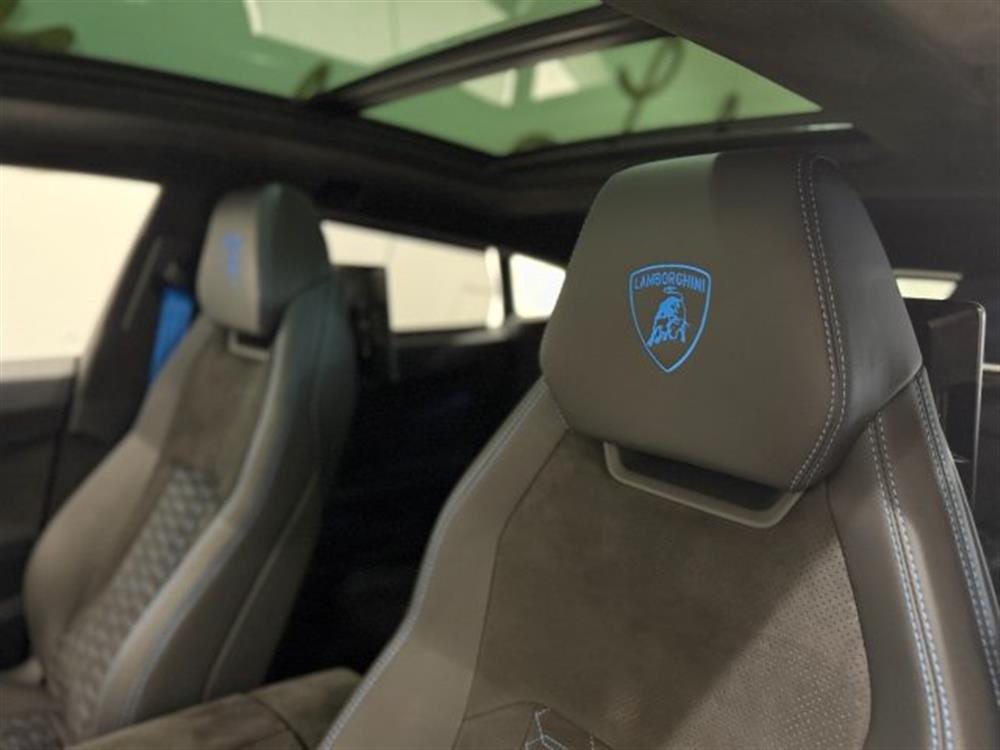 Urus Urus 4.0 S 60th IVA ESPOS