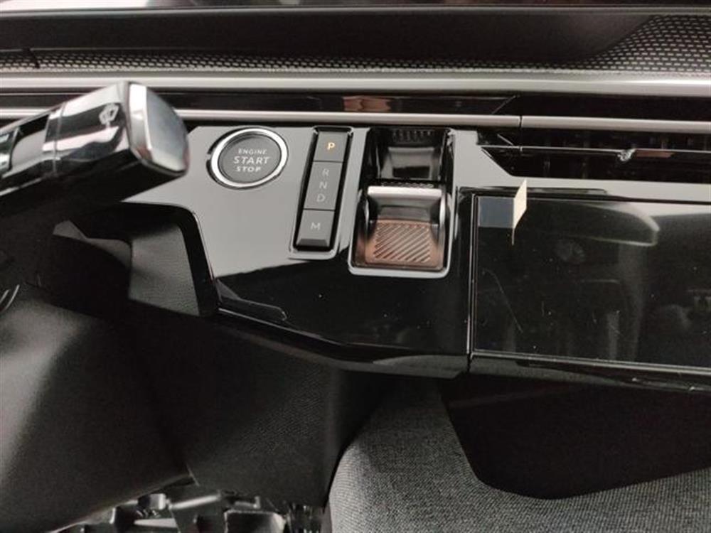 3008 3008 Hybrid 145 e-DCS6 GT