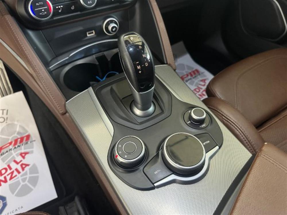 Stelvio Stelvio cil. 2.2 TD 210cv AT