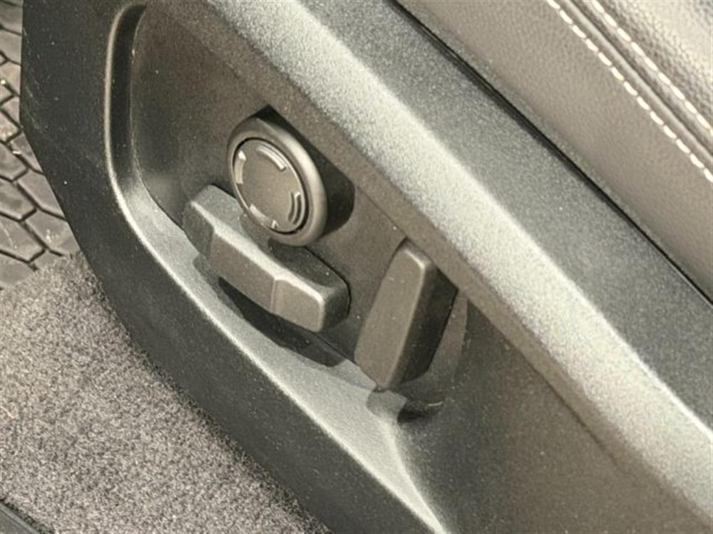 F-Pace F-Pace 2.0 204 CV AWD R-Dyn