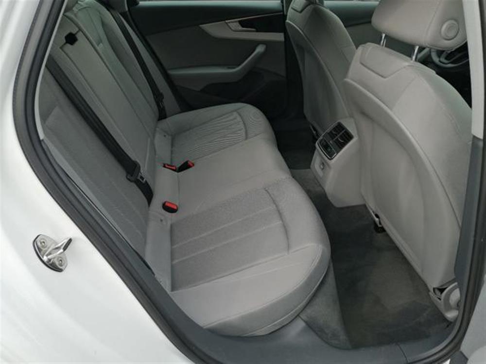 A4 A4 Avant 35 TDI S troni