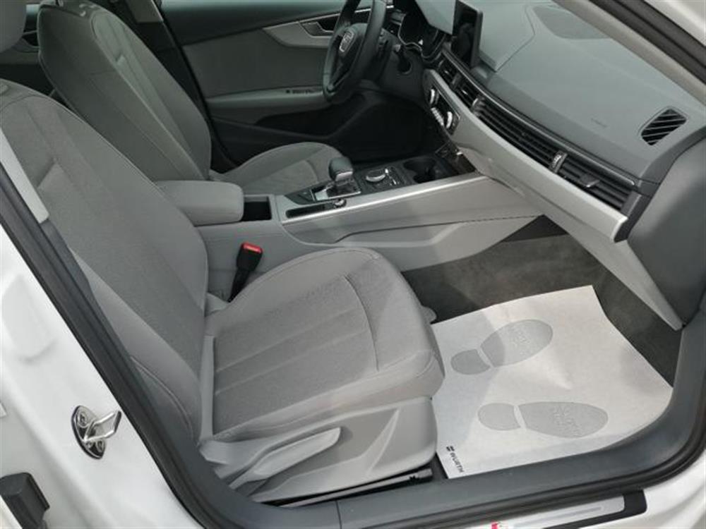 A4 A4 Avant 35 TDI S troni