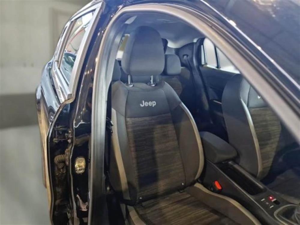 Avenger Avenger 1.2 Turbo 100 CV Lon