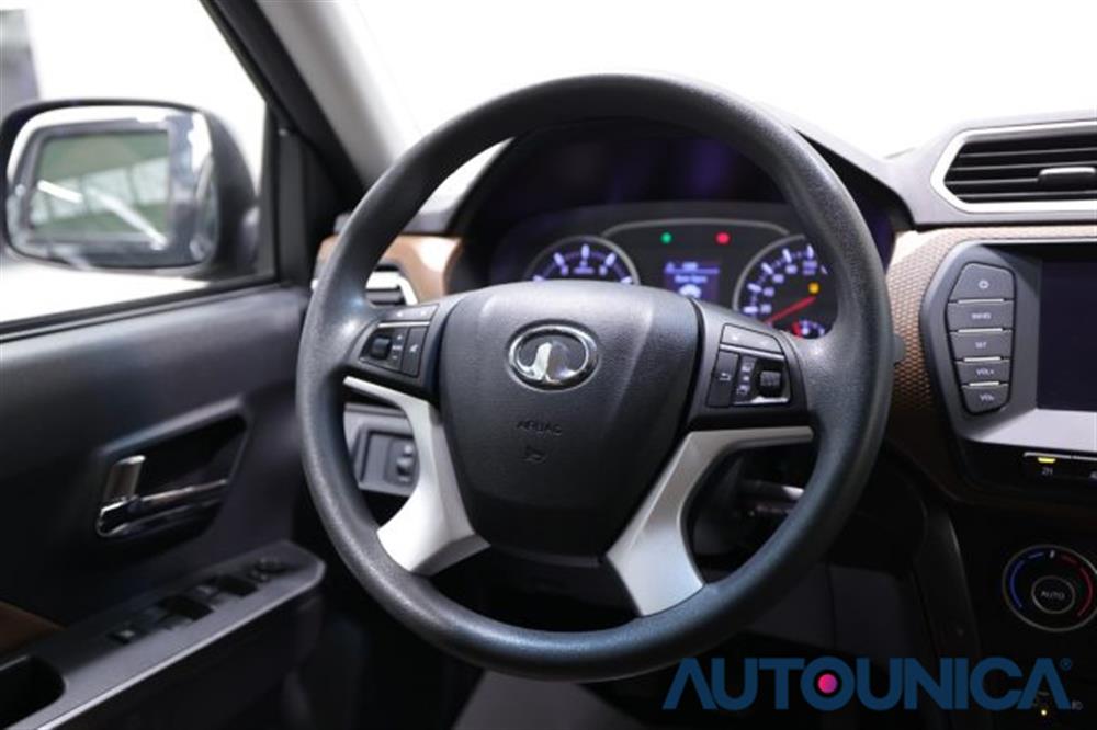 Steed Steed 2.4 ECODUAL 4WD PREM