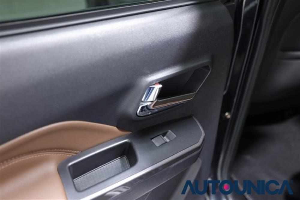 Steed Steed 2.4 ECODUAL 4WD PREM