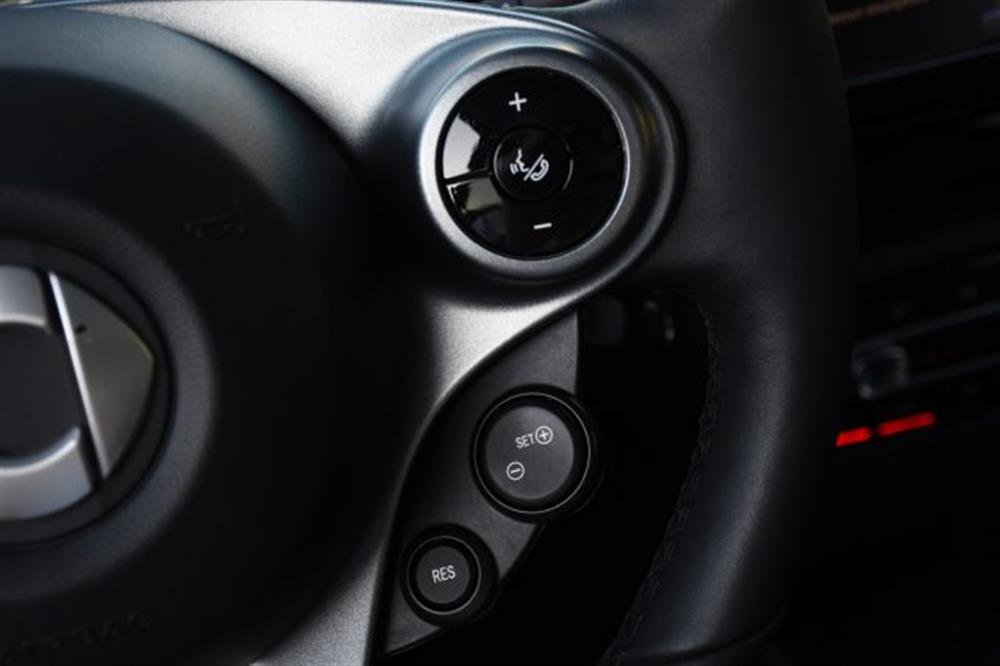 ForTwo ForTwo EQ Gold (22kW) *LED*