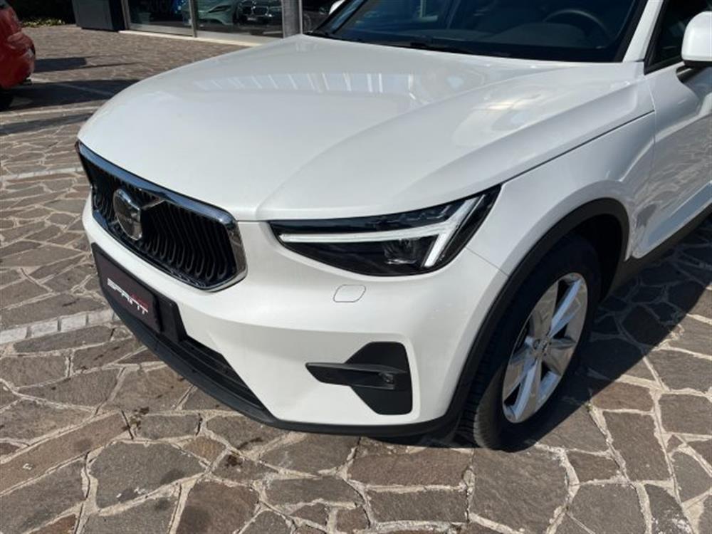 XC40 XC40 B3 CORE AUTOMATICO 1