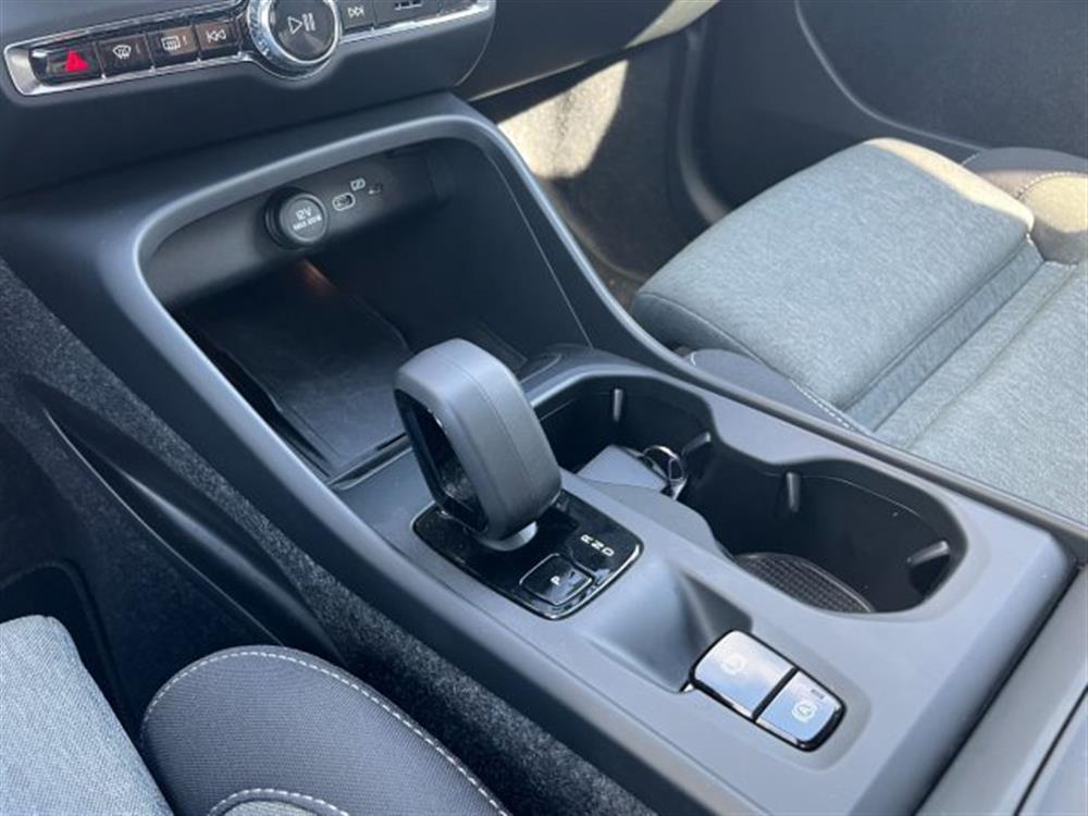 XC40 XC40 B3 CORE AUTOMATICO 1